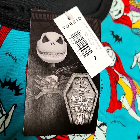 ❤️NWT VINTAGE TORRID BRALETTE NIGHTMARE BEFORE CHRISTMAS WIRELESS SPORTS BRA - Picture 7 of 16